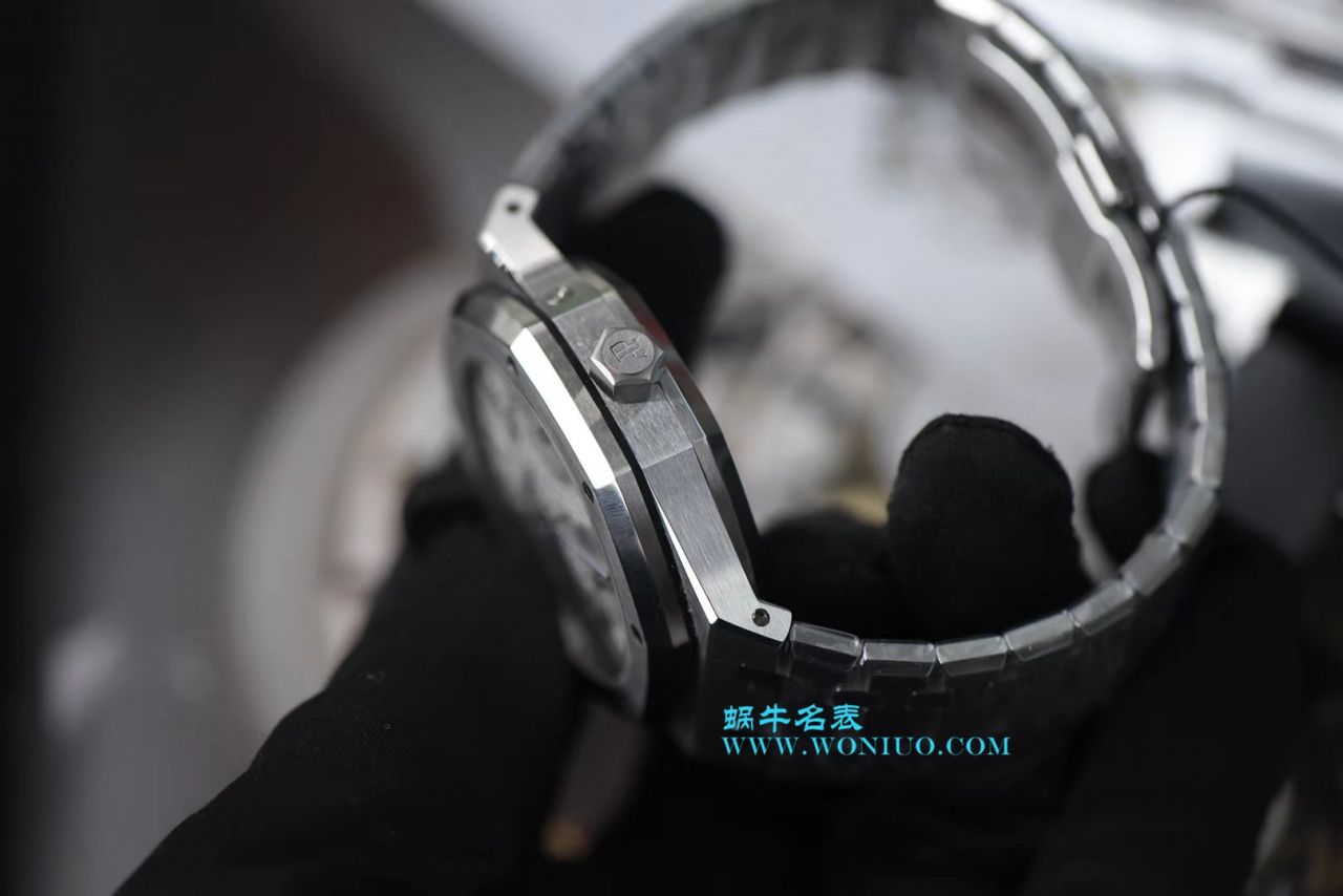 【TWA一比一超A高仿手表】爱彼皇家橡树系列26120ST.OO.1220ST.02腕表蓝色、26120ST.OO.1220ST.01白、26120ST.OO.1220ST.03黑 / AP138