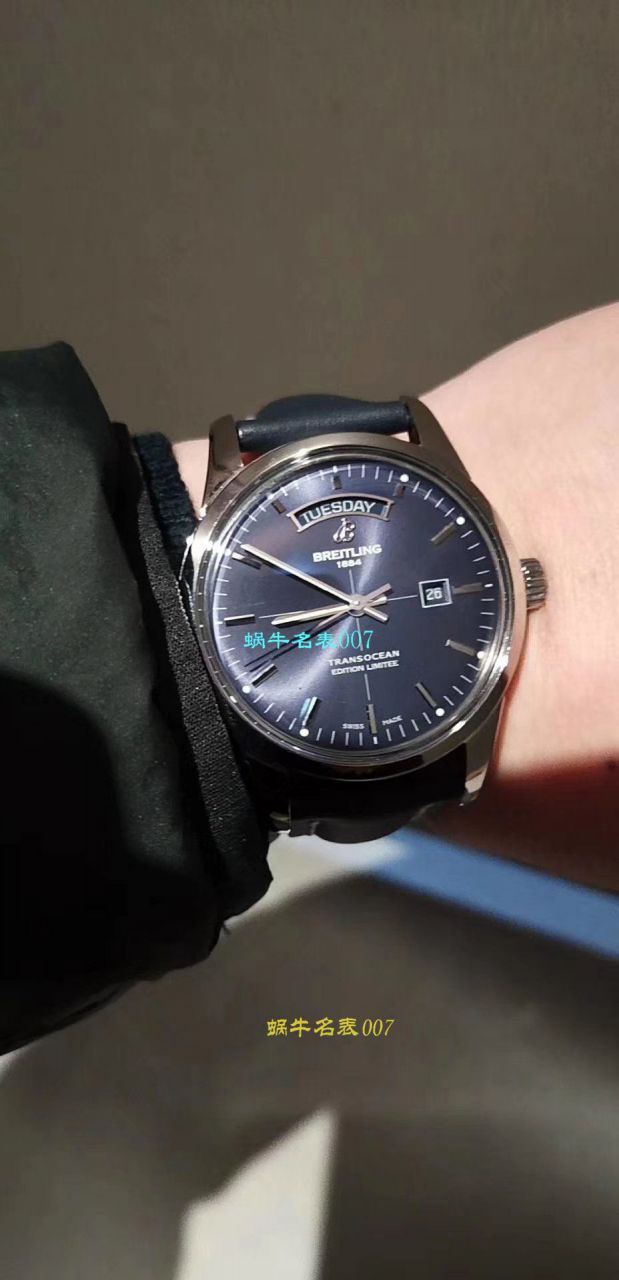 【视频评测复刻表和正品表的区别】V7出品百年灵越洋系列星期日历款超级副本 / BL100