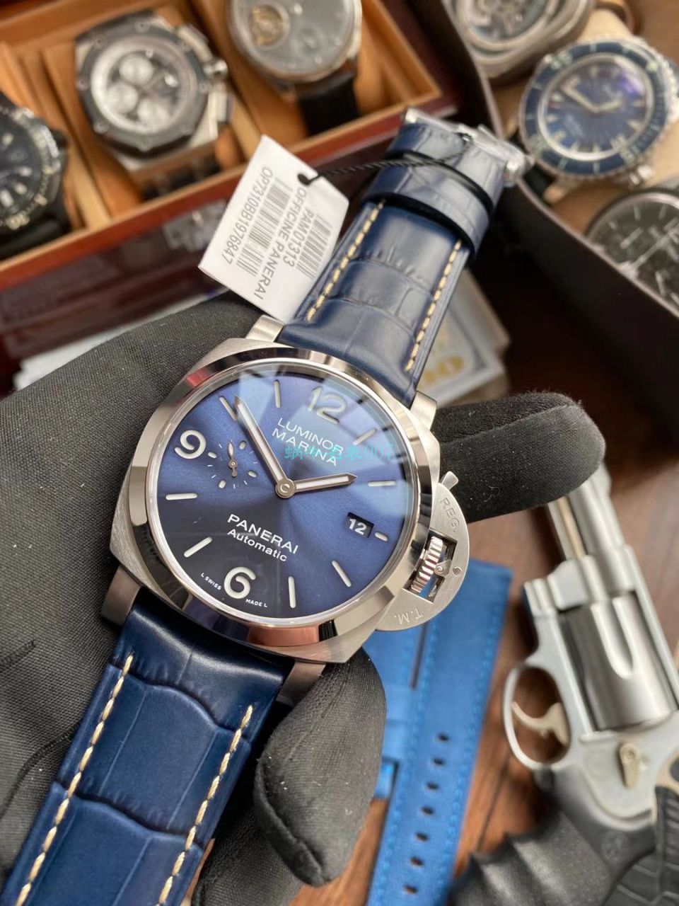 VS厂沛纳海一比一超A复刻手表GMT两地时PAM01033腕表 / VSPAM01033