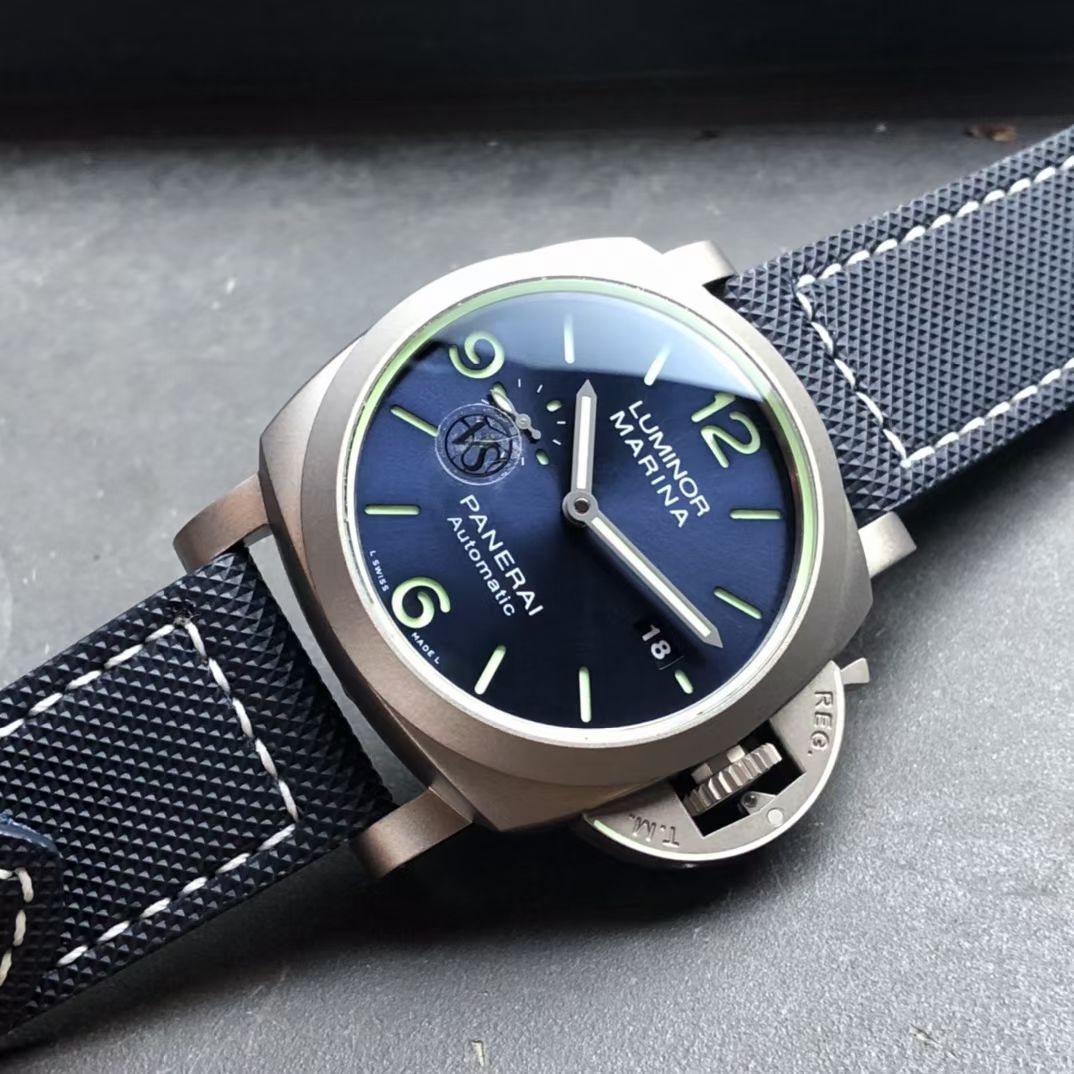 VS厂沛纳海LUMINOR一比一超A高仿手表PAM01117腕表